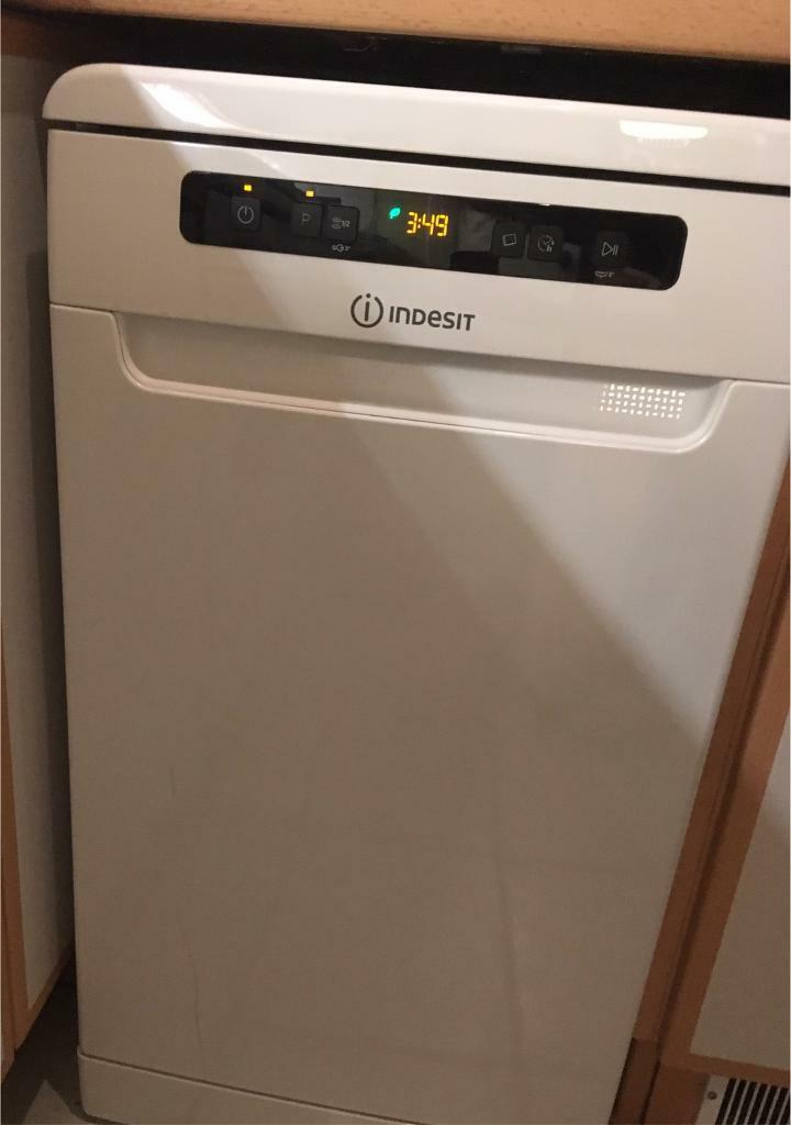 indesit dsfc3m19suk slimline dishwasher